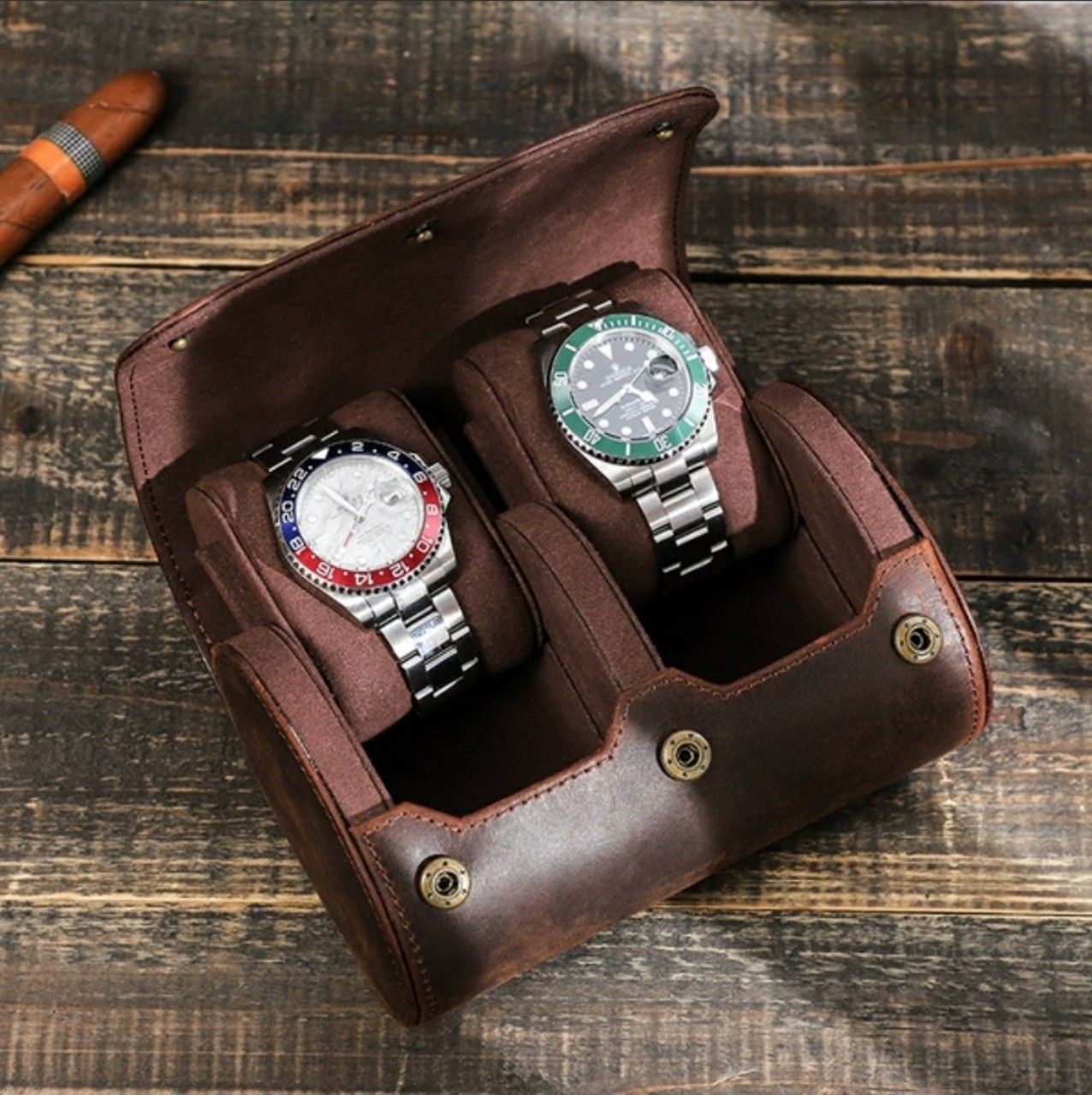 HỘP DỰNG ĐỒNG HỒ CƠ DU LỊCH DA NGỰA 02 NÂU